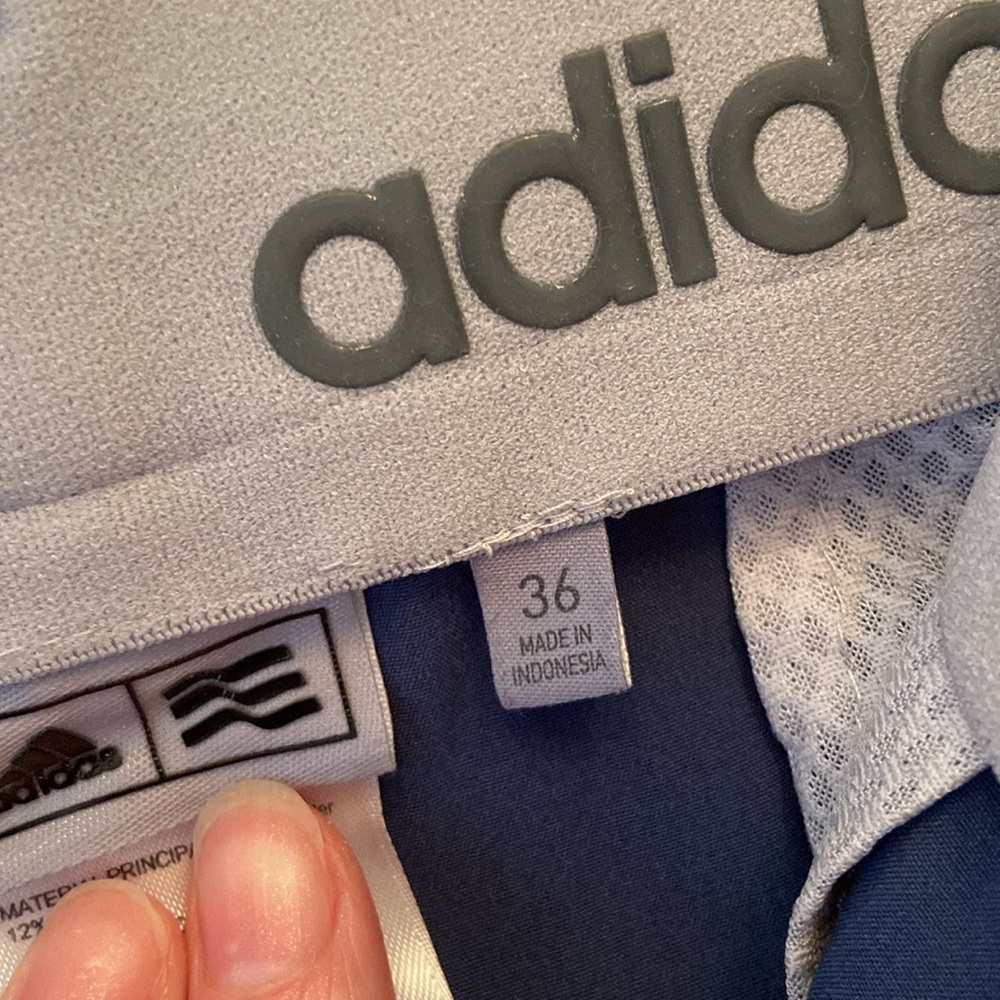 3 Adidas golf shorts. Good condition, navy, gray & khaki. Spandex blend stretchy - Picture 7 of 16
